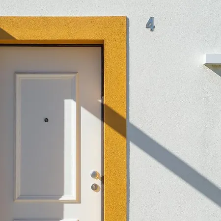 Casa Da Azoia N4 *